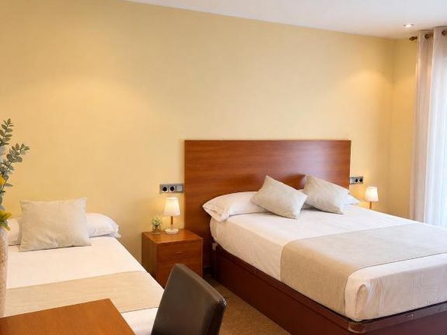 Hostal La Tina — 600 m away from Cap de Creus Costa Brava