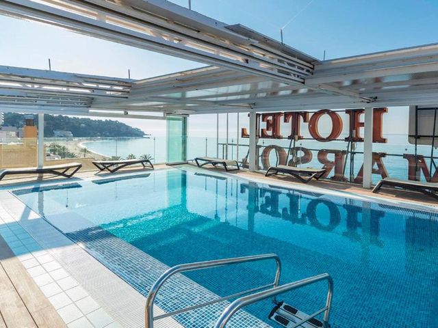 Hotel Marsol — 200 m away from Lloret de Mar Beach