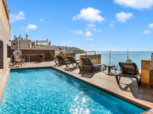 Hotel Metropol — 250 m away from Lloret de Mar Beach