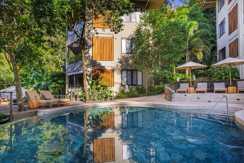 Arenas del Mar — Manuel Antonio