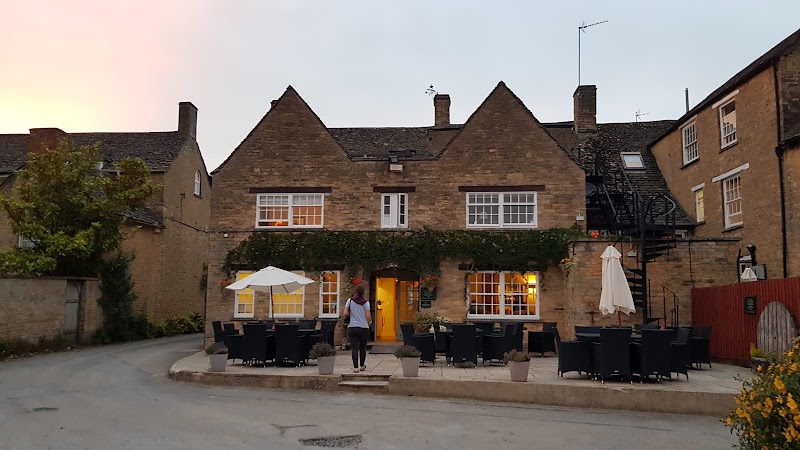 The Bell at Charlbury — Charlbury
