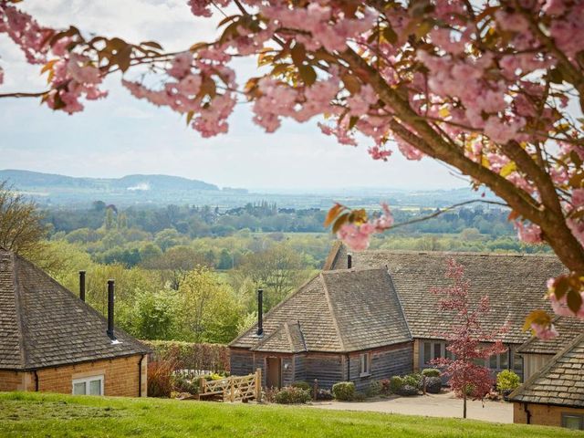 The Fish Hotel — 4 km away from Chipping Campden Cotswolds