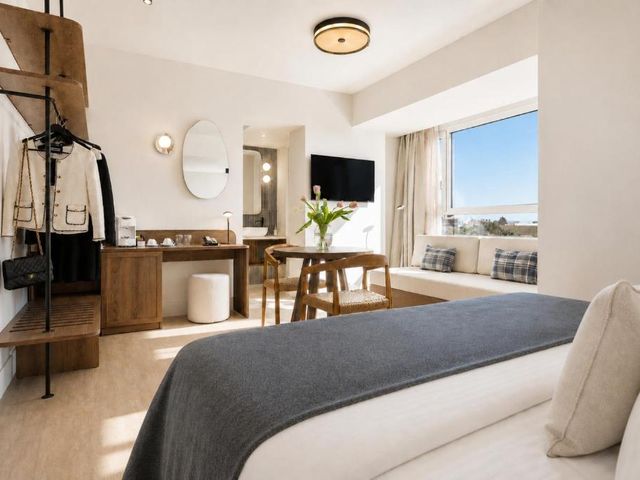 Metaxa Hotel Heraklion - Urban Boutique Living — 5 km away from Knossos Palace Crete