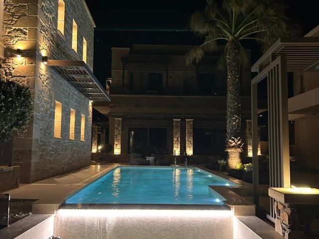 Xasteria — 4.7 km away from Elafonisi Beach Crete