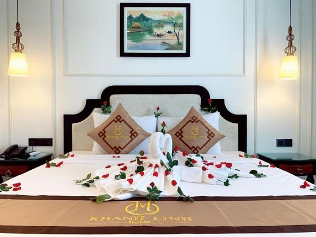 Khanh Linh Hotel — 2 km from the airport