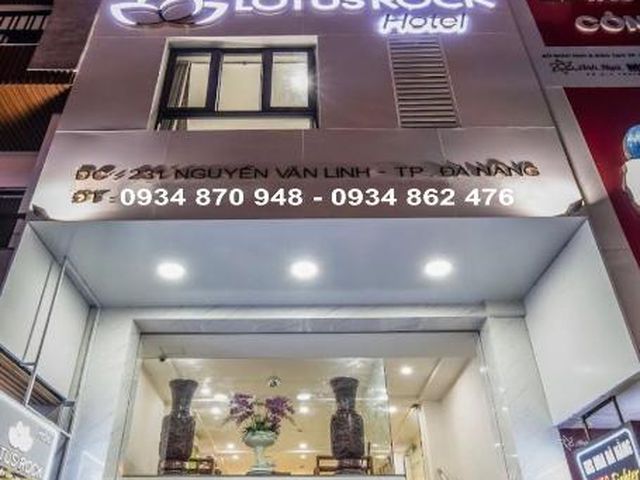 Lotus Rock Hotel Đà Nẵng — 2.3 km from the airport