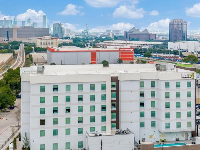 Home2 Suites By Hilton Dallas Medical District Lovefield, Tx — 800 m away from UT Dallas