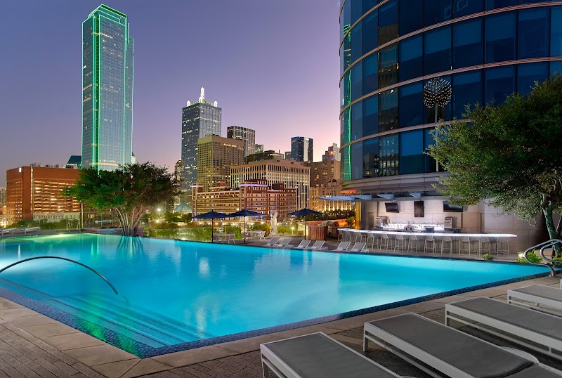 Omni Dallas Hotel — Downtown