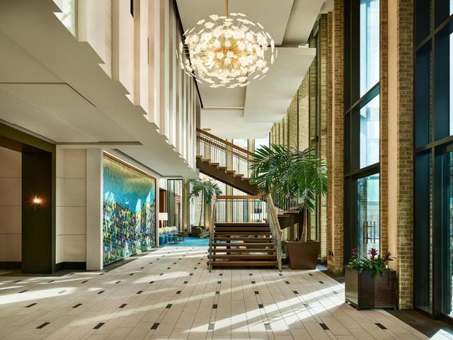 The Highland Dallas, Curio Collection by Hilton — 1.2 km away from SMU