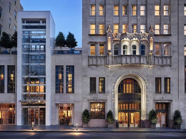 The Joule Dallas — 900 m away from Sixth Floor Museum