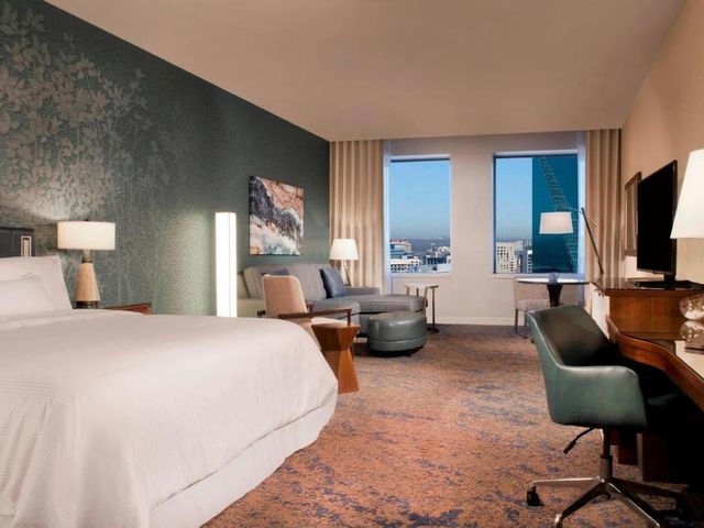 The Westin Dallas Downtown — 800 m away from Perot Museum of Nature and Science