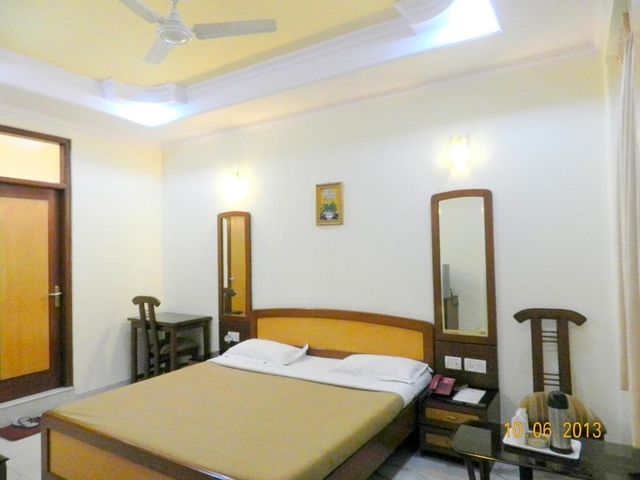 Hotel Tara Palace, Chandni Chowk — 700 m away from Red Fort