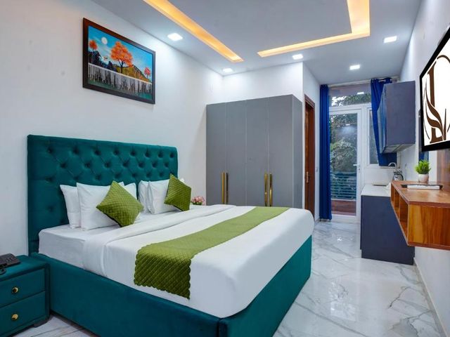 Limewood Stay - Sector 29 Gurgaon — 700 m away from Fortis Memorial Research Institute