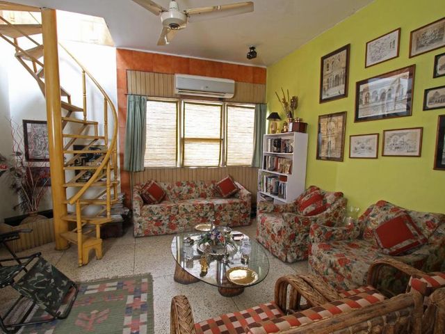Nina Kochhar's Homestay — 2.1 km away from Delhi University