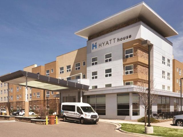 Hyatt House Denver Airport — 8.6 km from the airport