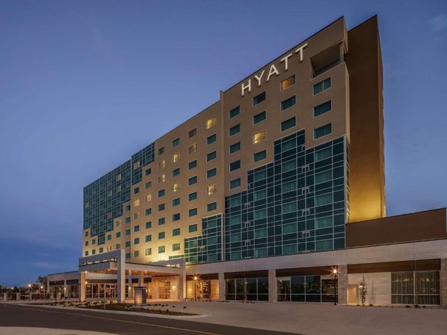 Hyatt Regency Denver Anschutz Medical Campus — 800 m away from UCHealth University of Colorado Hospital