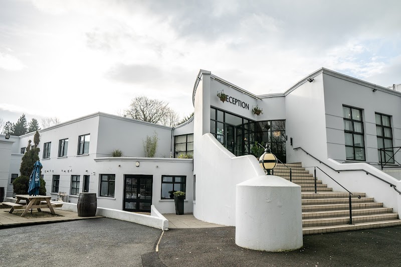 Waterfoot Hotel — Coney Road