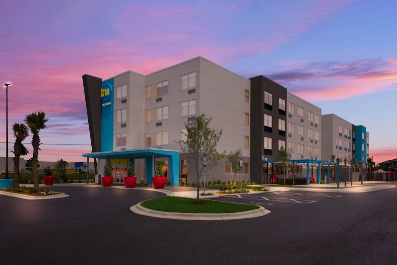 Tru By Hilton Destin — Central Destin (near Henderson Beach Road)