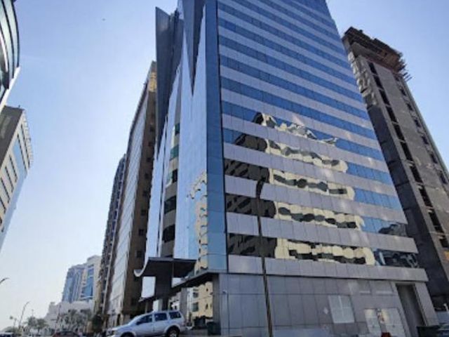 Gloria Hotel & Suites Doha — 700 m away from Museum of Islamic Art