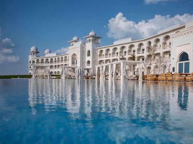 The Chedi Katara Hotel & Resort — 3.8 km away from Qatar University