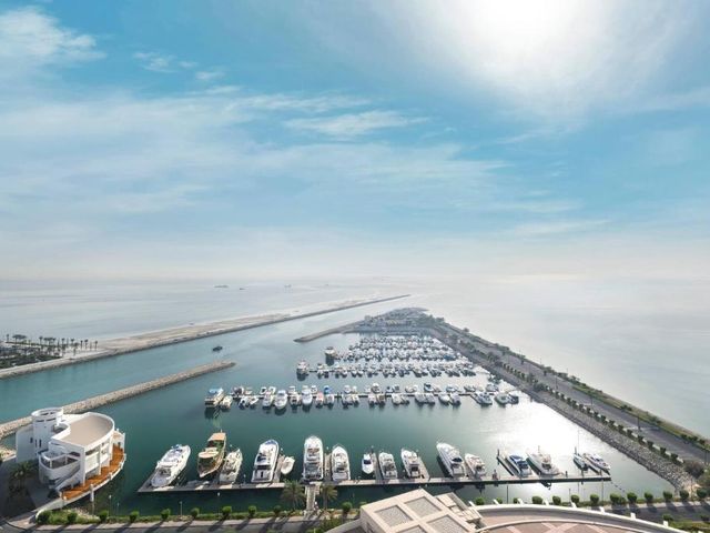 The Ritz-Carlton, Doha — 4.1 km away from Qatar University