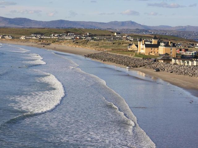 Sandhouse Hotel — 12.8 km away from Donegal Town