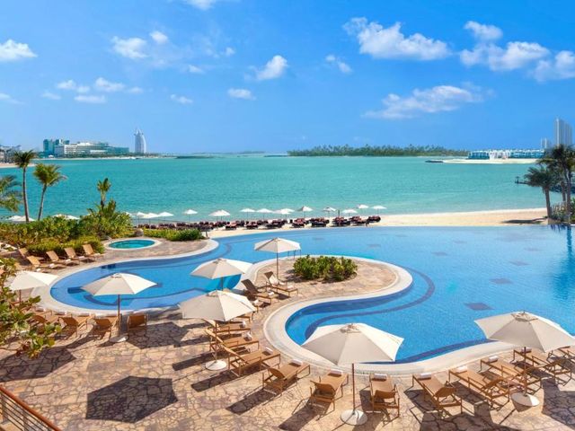Andaz Family Suites by Hyatt- Palm Jumeirah — 800 m away from Palm Jumeirah