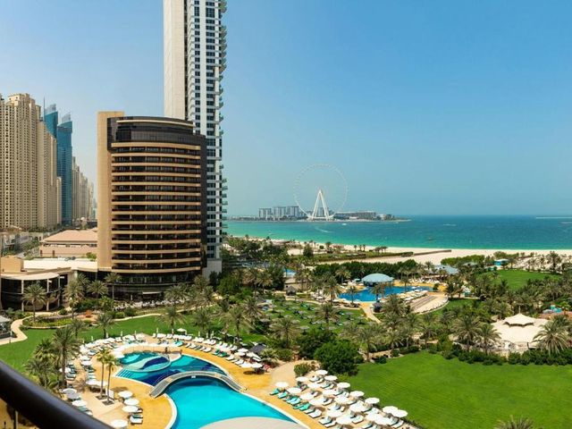 Le Royal Meridien Beach Resort & Spa Dubai — 1.3 km away from Expand North Star