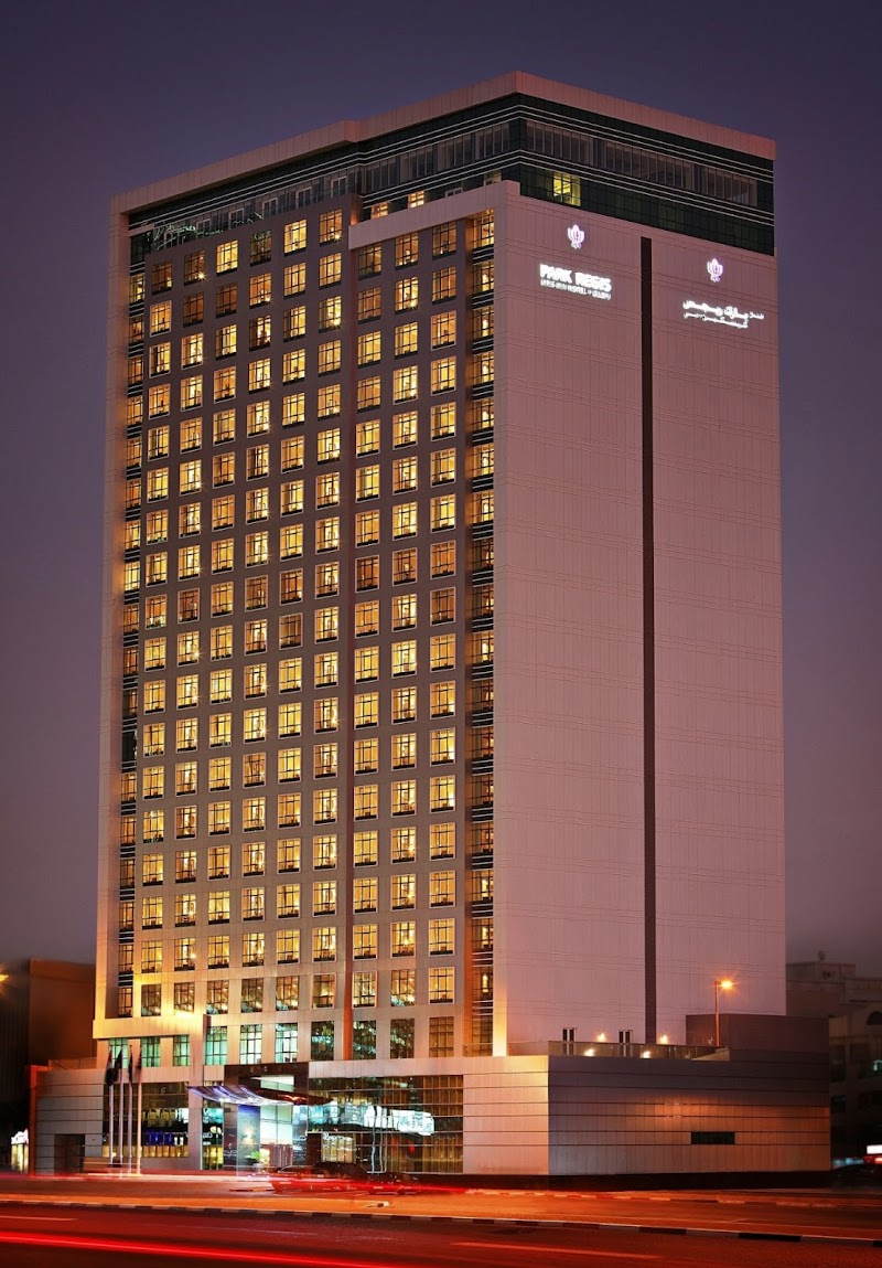 Park Regis Kris Kin Hotel — Bur Dubai