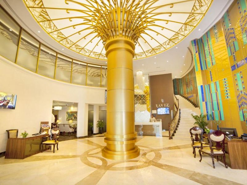 Raviz Center Point Hotel, Dubai