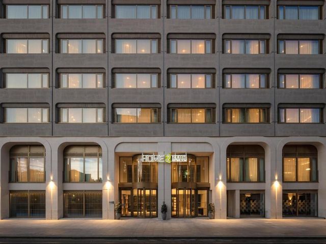 Home2 Suites By Hilton Dublin City Centre — 1.1 km away from Croke Park