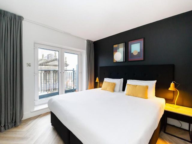 Staycity Aparthotels, Dublin, Christchurch — 700 m away from Guinness Storehouse