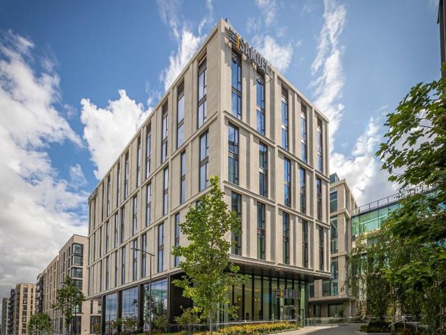 The Samuel Hotel, Dublin City Centre — 250 m away from Convention Centre Dublin
