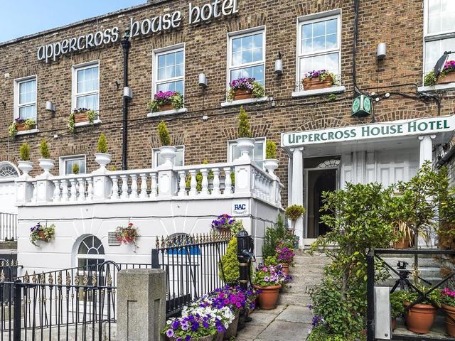 Uppercross House Hotel — 2.7 km away from University College Dublin