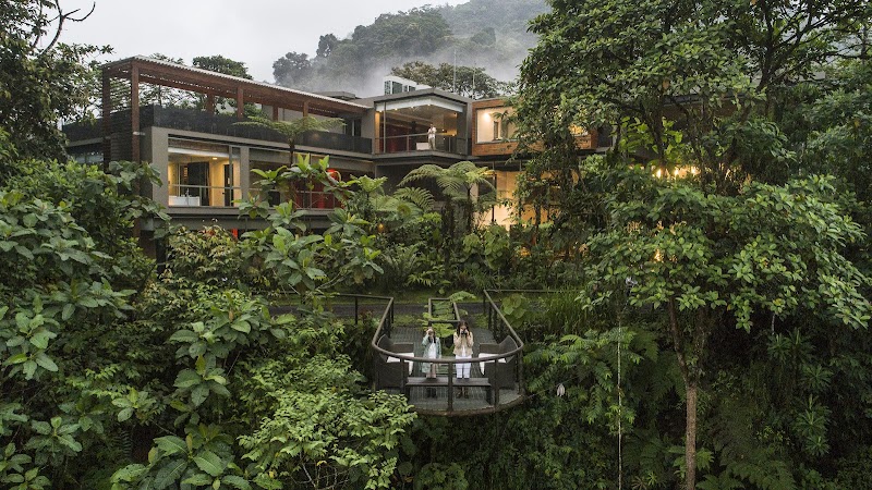 Community Eco Resort Ecuador — Rural Community