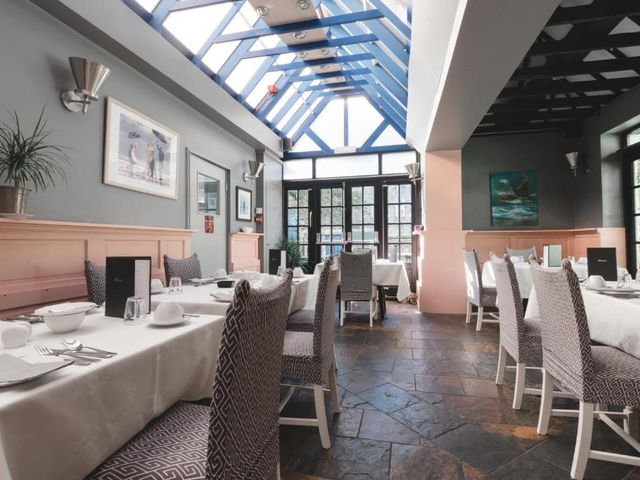 Hotel Ceilidh-Donia — 2.4 km away from Royal Infirmary of Edinburgh