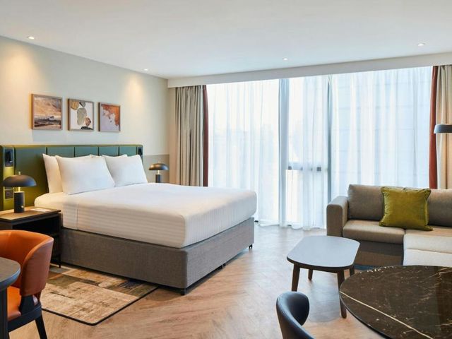 Residence Inn by Marriott Edinburgh — 350 m away from University of Edinburgh