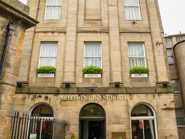 The Parliament House Hotel — 900 m away from Holyrood Palace