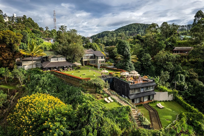 EKHO Ella — Ella–Wellawaya Road / Ella Gap viewpoint area