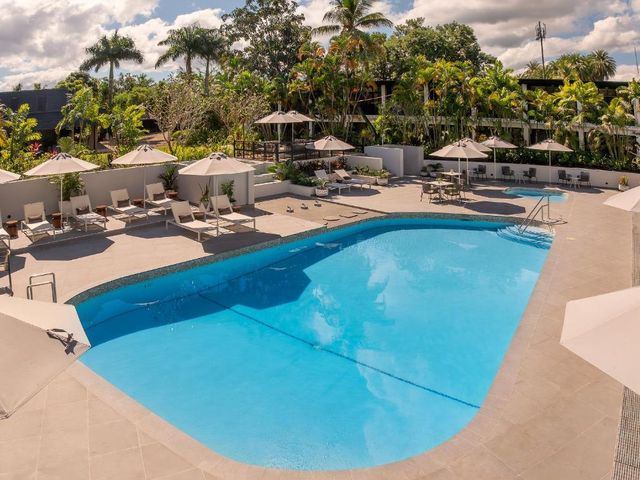 Tanoa International Hotel — 1.8 km from the airport