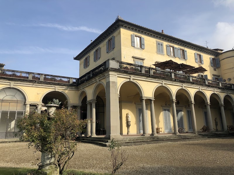 AdAstra Firenze — Oltrarno