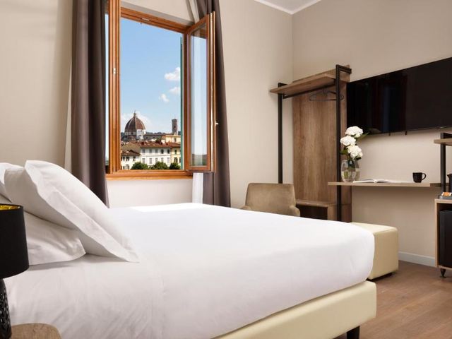 Essence Hotel — 400 m away from Pitti Uomo