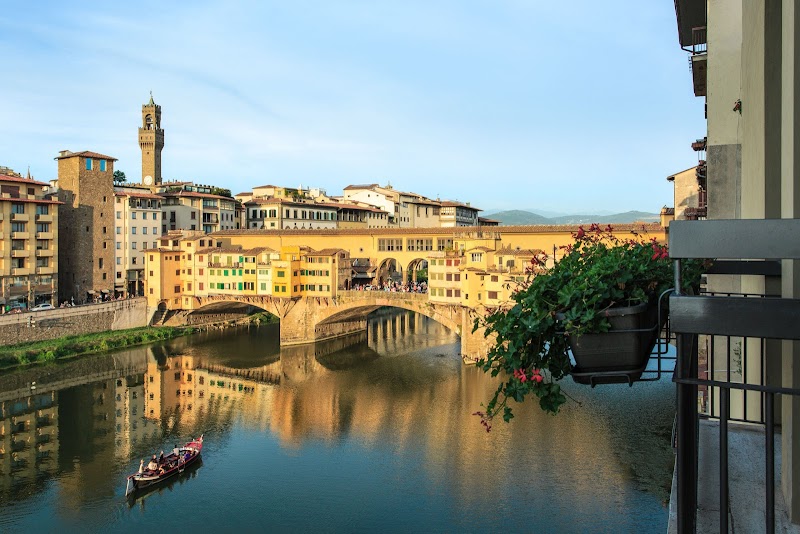 Hotel Lungarno — Oltrarno — Ponte Vecchio