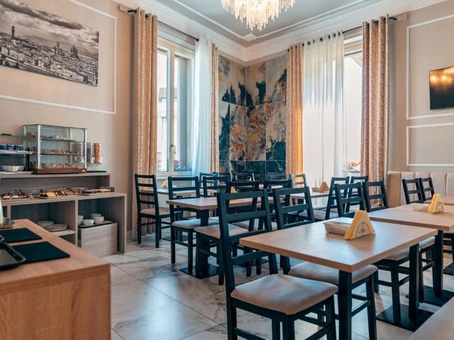 Lilium Hotel — 500 m away from Pitti Uomo