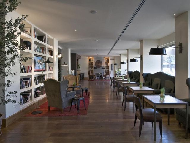 Starhotels Tuscany — 2.4 km away from Careggi University Hospital