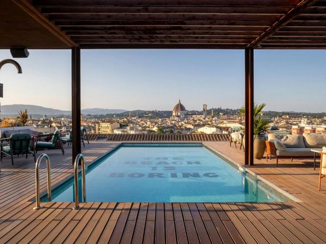 The Social Hub Florence Lavagnini — 350 m away from Pitti Uomo