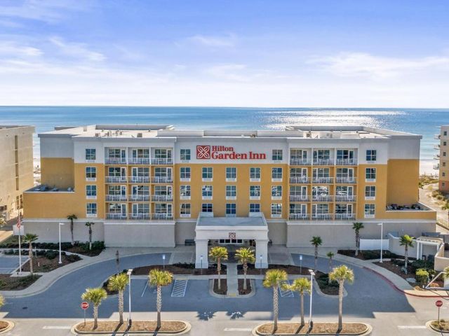 Hilton Garden Inn Ft. Walton Beach — 350 m away from Fort Walton Beach Boardwalk