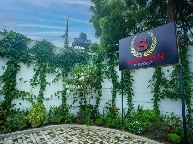 SHERON RESORT — 250 m away from Unawatuna Beach Galle