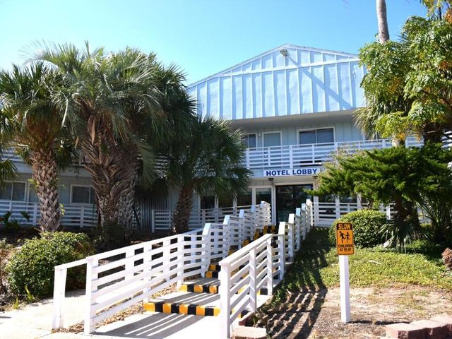 Salt & Stone Hotel — 700 m away from Moody Gardens Galveston