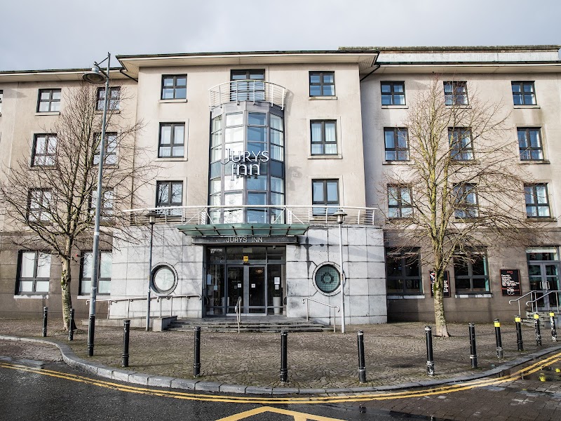 Leonardo Hotel Galway — Quay Street